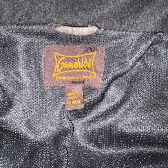 Men's Gamehide hunting Waterproof Jacket size large. - Picture 7 of 9